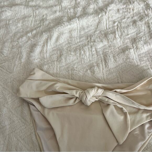 Agua Bendita Isabella Cream Tie-Front Bikini Bottoms - Picture 3 of 6